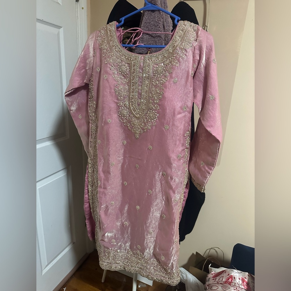 Blush pink Farshi shalwar in size M-L